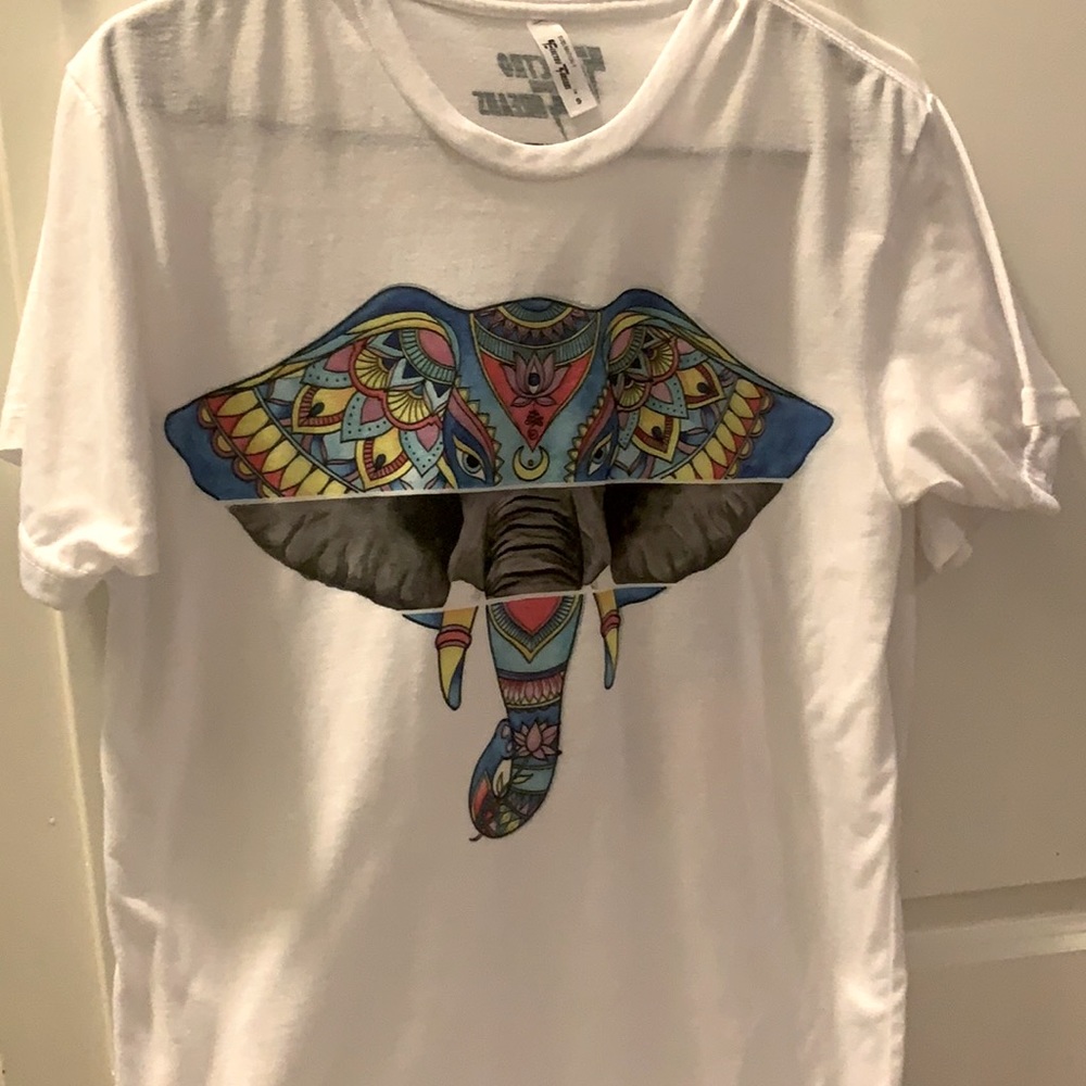 Small electro threads tshirt